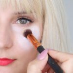 پودر بیک و فیکس سفید رولوشن Makeup Revolution Luxury Baking Powder White - Image 2