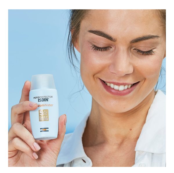 ضد آفتاب فیوژن واتر SPF50 ایزدین - Image 4