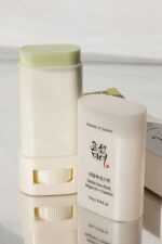ضدآفتاب استیکی مناسب پوست چرب بیوتی آف جوسان SPF50 - Image 3