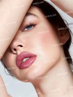 رژ لب مدادی JUST KISSED رنگ SHORTCAKE شیگلم SHEGLAM - Image 2