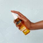 تونر پاک کننده و آبرسان پوست نوتروژینا حاوی عصاره زردچوبه حجم 125 میل