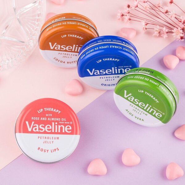 بالم لب وازلین لب آلوئه ورا Vaseline Lip Therapy Aloe