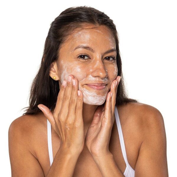 ژل شست و شوی صورت نیتروژنا Neutrogena Hydro Boost Jel حجم 200 میلی